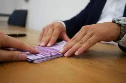 Les solutions fiables pour décrocher un mini prêt urgent