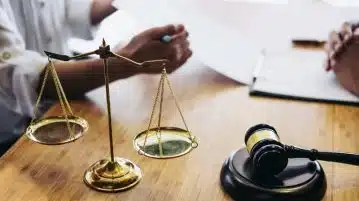 quel moment faire appel à un avocat de droit administratif